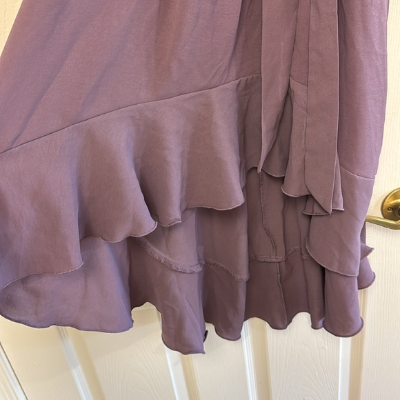 NWT Bloomchic taupe purple v neck short sleeve high low skirt cocktail dress 14 - Picture 3 of 9